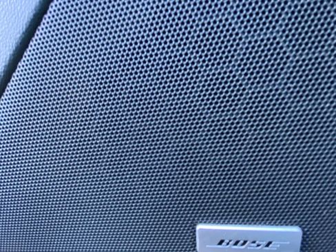 Used 2017 Cadillac XT5 Luxury w/ Driver Awareness Package image 38