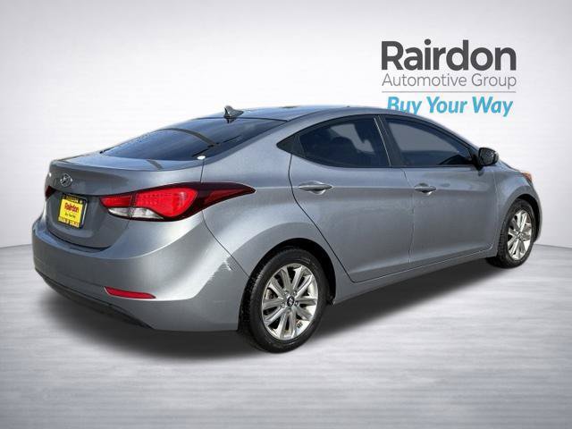 Used 2015 Hyundai Elantra SE w/ Option Group 02 FWD image 7