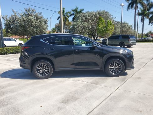 Used 2023 Lexus NX 350h AWD image 11