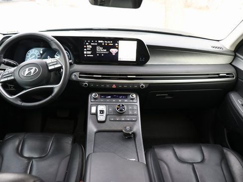 Used 2023 Hyundai Palisade Limited image 16