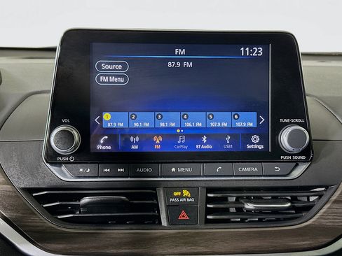 Used 2023 Nissan Altima 2.5 SV FWD image 24