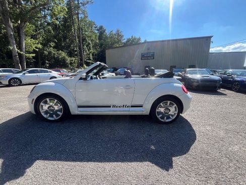 Used 2013 Volkswagen Beetle 2.5 FWD image 18