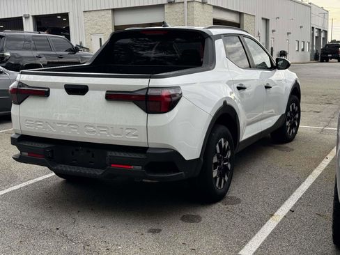 Used 2025 Hyundai Santa Cruz SEL FWD image 4