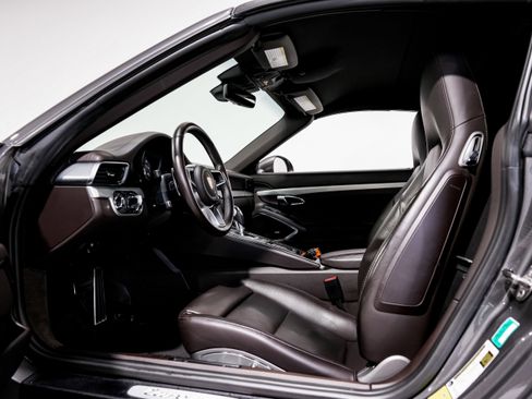Used 2017 Porsche 911 Targa 4S image 21