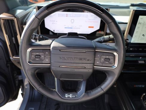 Used 2024 GMC Hummer EV 3X w/ LPO, Illumination Package image 13