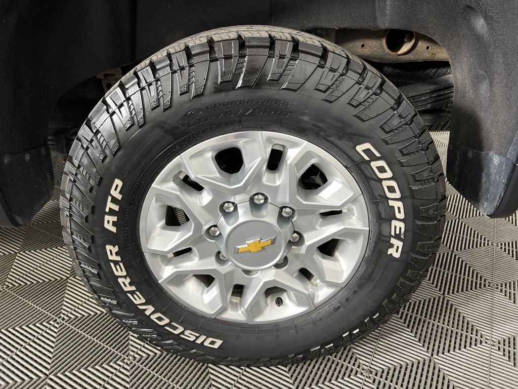 Certified 2024 Chevrolet Silverado 2500 LT w/ All Star Edition AWD/4WD image 32