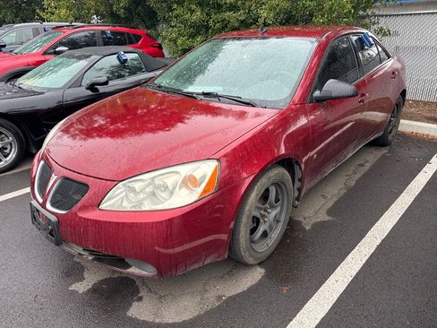 Used 2009 Pontiac G6 Sedan w/ Preferred Package FWD image 1