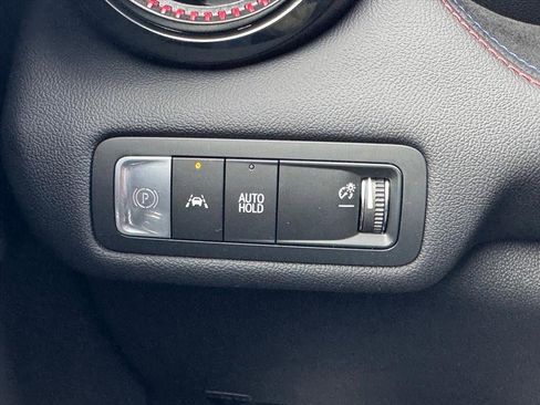 Used 2025 Chevrolet Blazer EV RS image 13