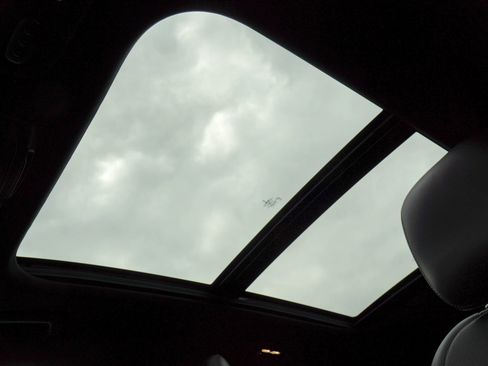 Used 2019 Lincoln Nautilus Reserve w/ Driver Assistance Package image 30