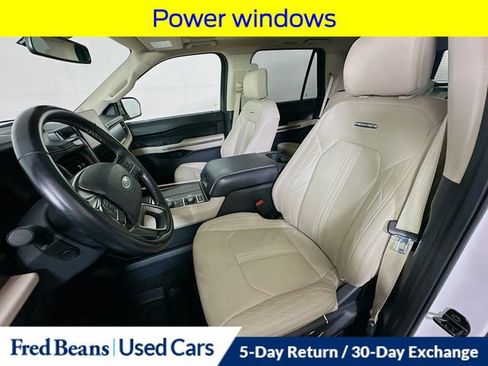 Certified 2022 Ford Expedition Platinum image 28