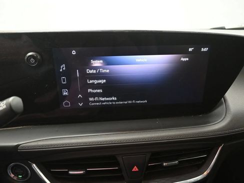 Used 2025 Buick Encore GX Sport Touring FWD image 4
