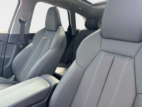 New 2026 Audi Q5 Premium Plus AWD/4WD image 21