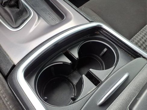 Used 2023 Dodge Charger SXT RWD image 7