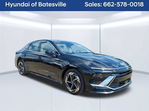 Used 2024 Hyundai Sonata SEL w/ Convenience Package FWD image 7