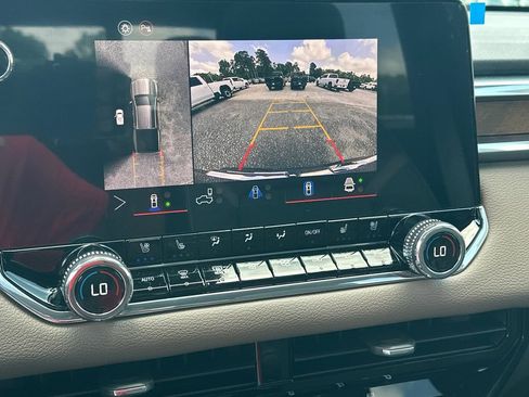 New 2026 GMC Canyon Denali AWD/4WD image 29