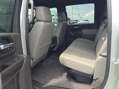 Used 2021 GMC Sierra 2500 SLT w/ SLT Premium Package AWD/4WD image 10