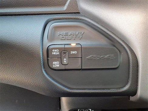 Used 2024 RAM 3500 Big Horn image 15