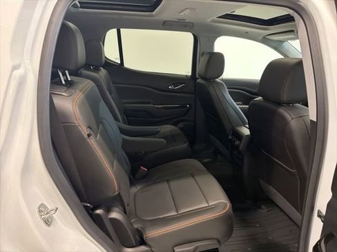 Used 2023 GMC Acadia AT4 w/ Preferred Package image 41