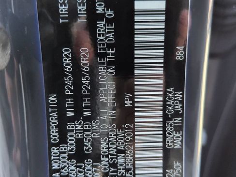 Certified 2024 Toyota 4Runner Limited AWD/4WD image 29