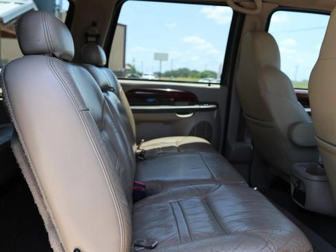 Used 2000 Ford Excursion Limited AWD/4WD image 34