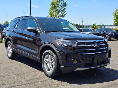 New 2026 Ford Explorer Active AWD/4WD image 7