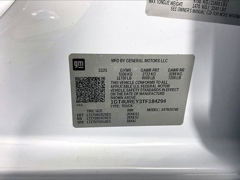 New 2026 GMC Sierra 2500 Denali w/ Denali Reserve Package AWD/4WD image 9