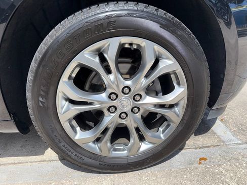 Used 2020 Buick Enclave Avenir w/ Avenir Technology Package AWD/4WD image 55