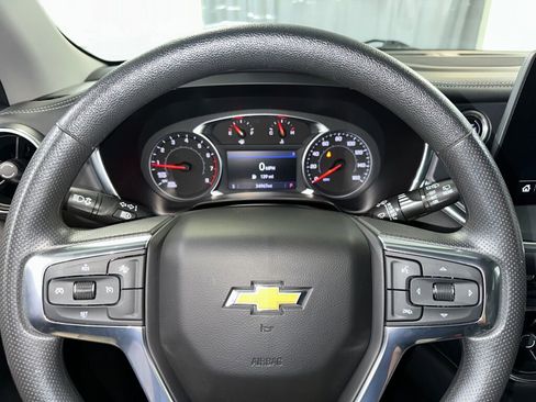 Used 2023 Chevrolet Blazer LT image 6