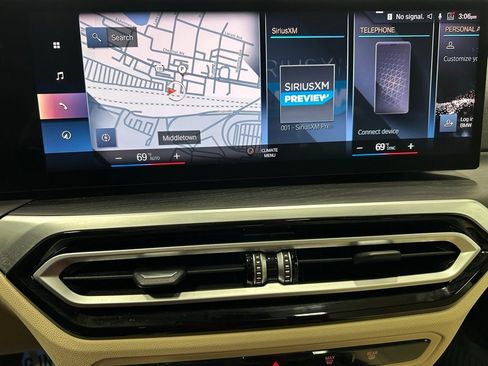 Used 2023 BMW 330i xDrive Sedan w/ Premium Package image 27