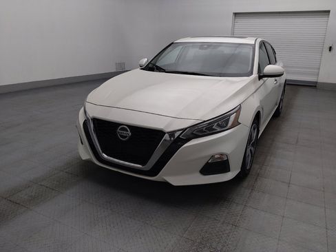 Used 2022 Nissan Altima 2.5 SV w/ SV Premium Package FWD image 15