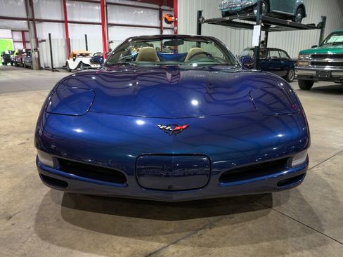 Used 2000 Chevrolet Corvette Convertible w/ Memory Pkg RWD image 13