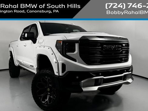 Used 2023 GMC Sierra 1500 AT4 w/ AT4 Premium Package AWD/4WD image 1