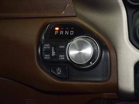 Used 2021 RAM 1500 Laramie image 36