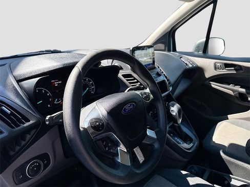 Used 2023 Ford Transit Connect XL image 9