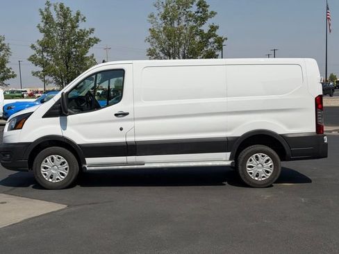 Used 2025 Ford Transit 250 Low Roof w/ Exterior Upgrade Package RWD image 5