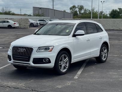 Used 2017 Audi Q5 2.0T Premium Plus w/ Technology Package