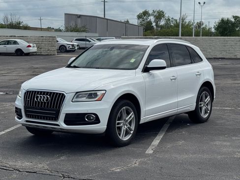 Used 2017 Audi Q5 2.0T Premium Plus w/ Technology Package image 1