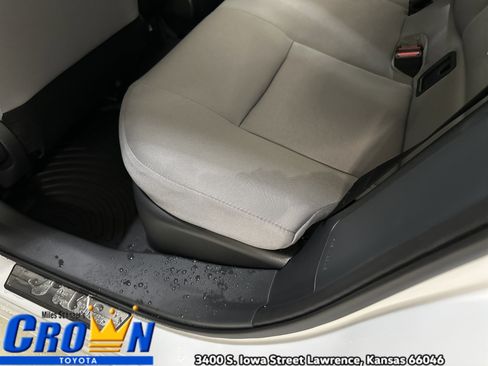 New 2026 Toyota Prius LE image 22