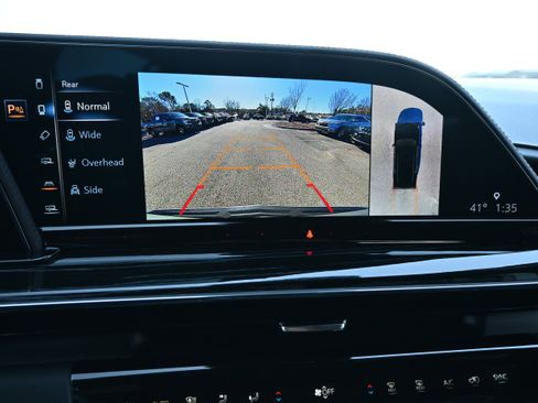 Used 2023 Cadillac Escalade ESV V image 23