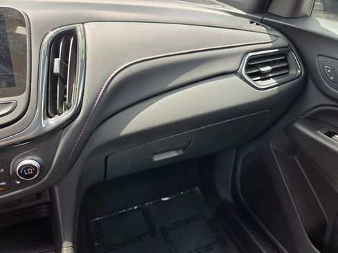 Certified 2022 Chevrolet Equinox RS w/ Infotainment Package AWD/4WD image 27