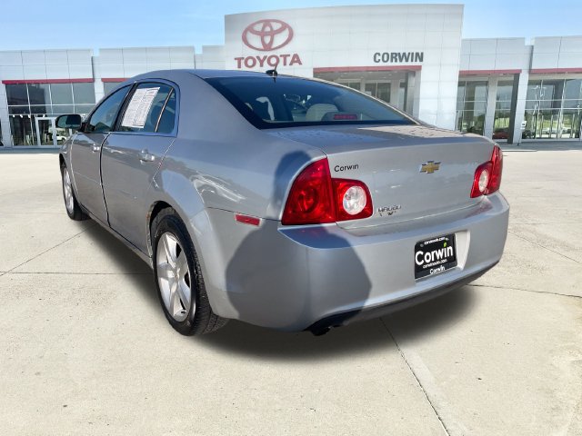 Used 2011 Chevrolet Malibu LS FWD image 3