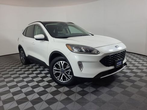 Used 2020 Ford Escape SEL image 1