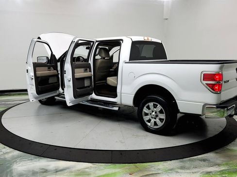 Used 2010 Ford F150 XLT image 12