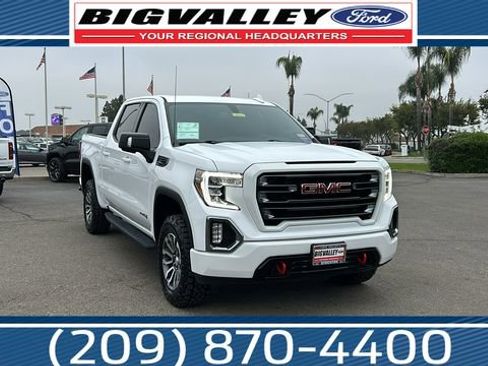 Used 2022 GMC Sierra 1500 AT4 w/ AT4 Preferred Package image 1