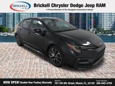 Used 2020 Toyota Corolla SE FWD image 2