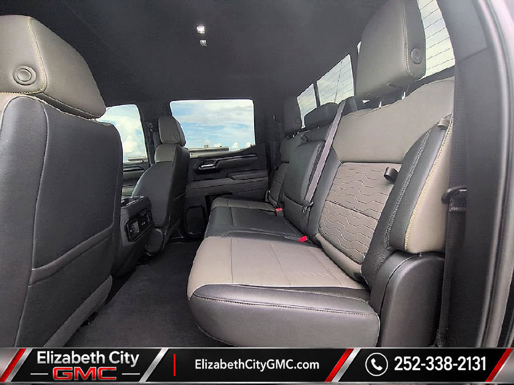 Used 2024 Chevrolet Silverado 1500 ZR2 w/ Technology Package AWD/4WD image 17