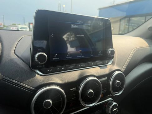 Used 2021 Nissan Sentra SV FWD image 14