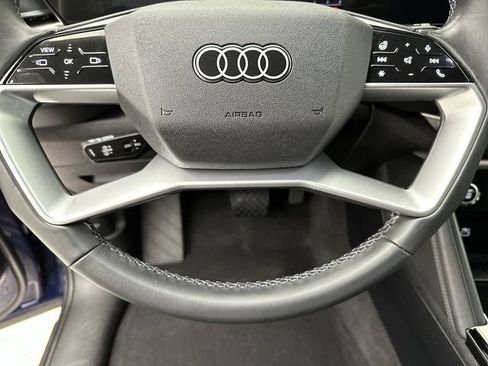Used 2025 Audi Q5 Premium w/ Convenience Package AWD/4WD image 14