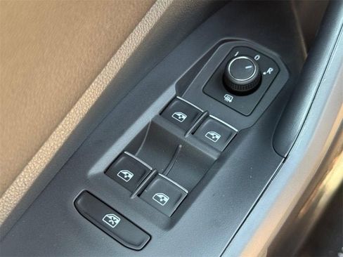 New 2025 Volkswagen Jetta Sport image 15