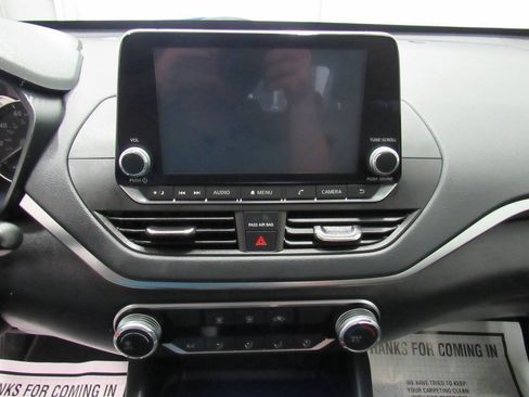 Used 2021 Nissan Altima 2.5 SV FWD image 35
